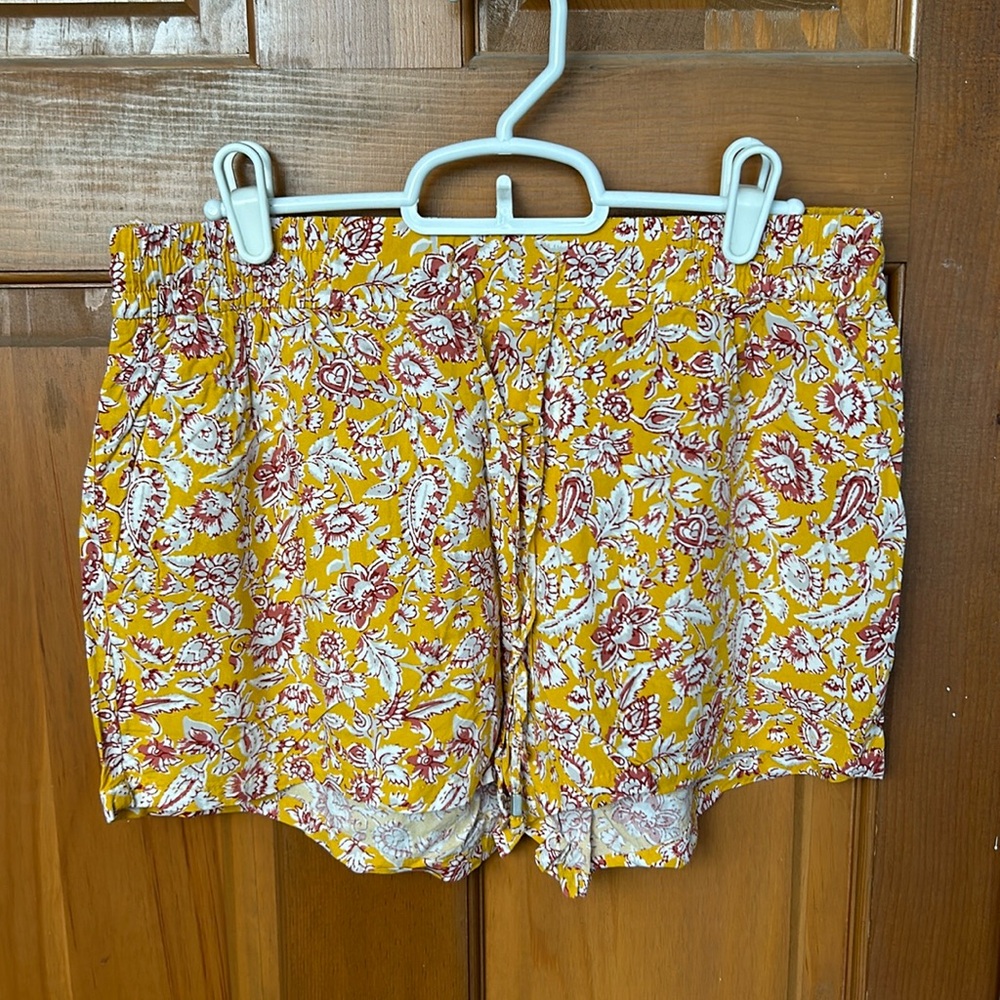 2 Pair Old Navy Shorts
